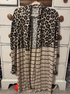Lovely Melody Leopard Print & Striped Open Cardigan in Beige and Black. LARGE.